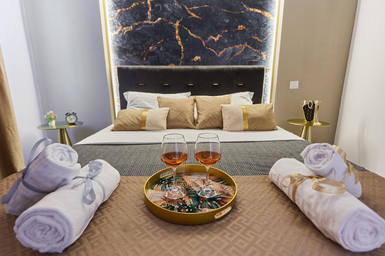 Voguish Apartment Bucharest